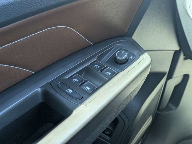 Used 2023 Volkswagen Atlas SE w/ Black Wheel Package FWD image 23