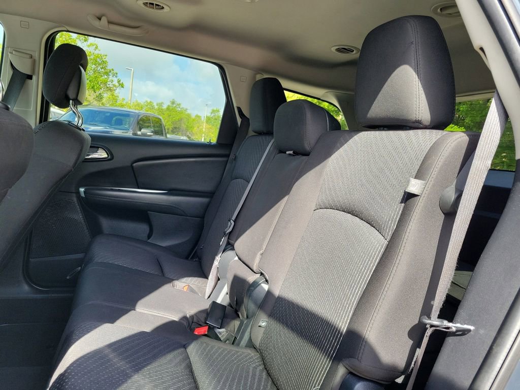 Used 2017 Dodge Journey Crossroad FWD image 15