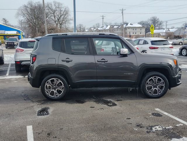 Used 2017 Jeep Renegade Limited w/ Advanced Technology Group image 5