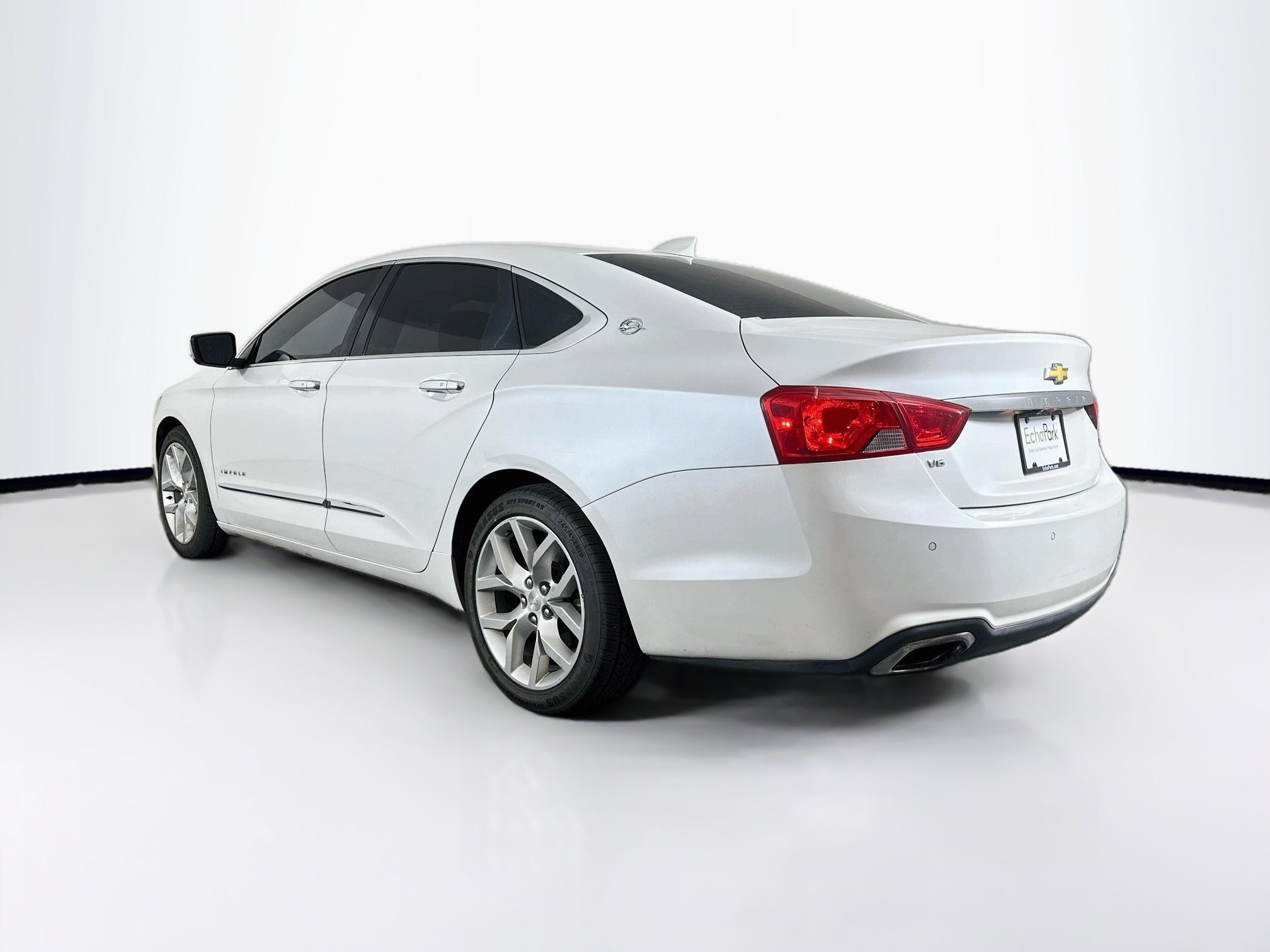 Used 2015 Chevrolet Impala LTZ FWD image 5