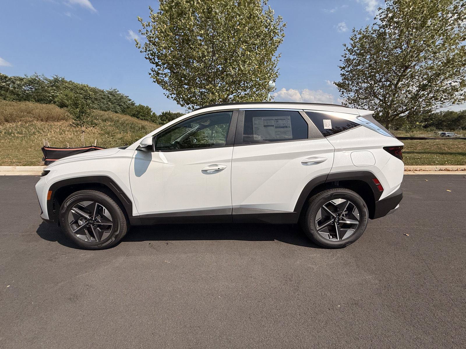 New 2026 Hyundai Tucson SEL AWD/4WD image 8