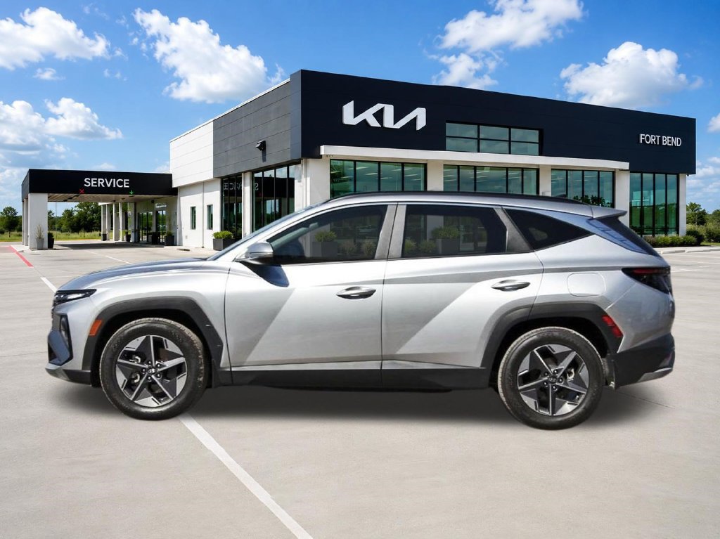 Used 2025 Hyundai Tucson SEL FWD image 8