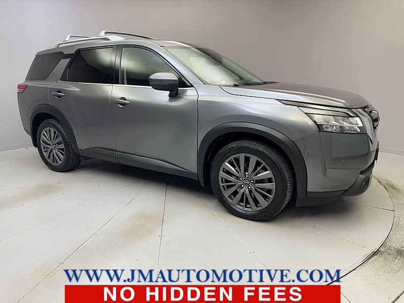 Used 2022 Nissan Pathfinder SL w/ SL Premium Package image 7