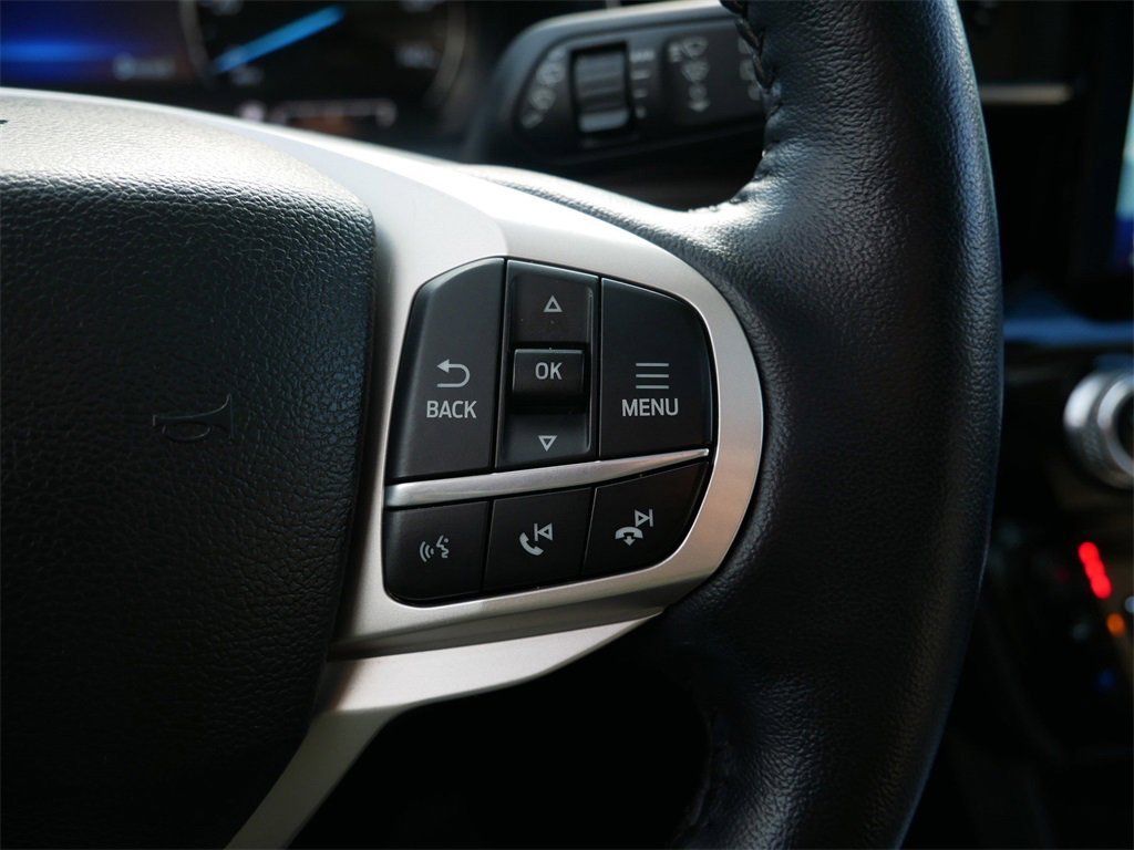 Certified 2023 Ford Explorer Limited w/ Limited Technology Package image 19