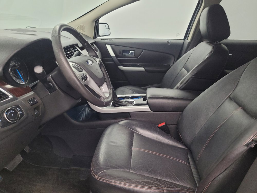 Used 2014 Ford Edge Limited w/ Equipment Group 301A FWD image 17