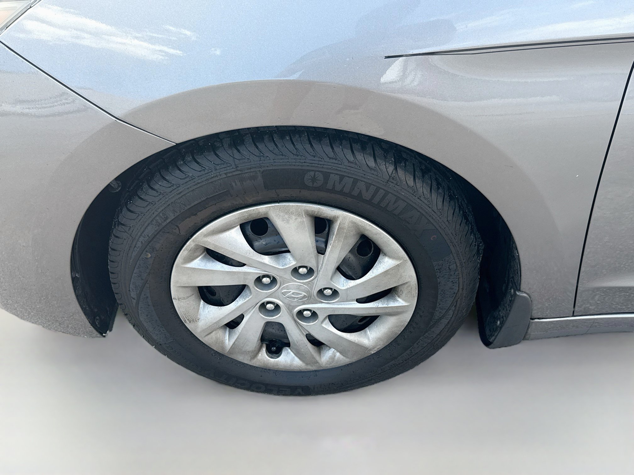 Used 2020 Hyundai Elantra SE FWD image 33