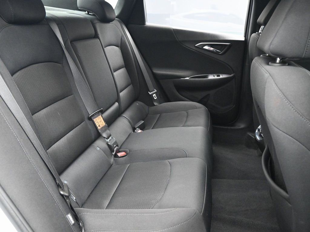 Used 2023 Chevrolet Malibu LT image 27