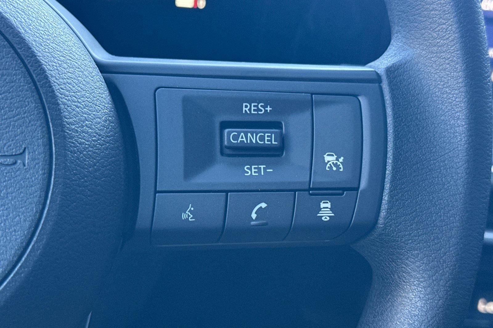 New 2026 Nissan Kicks SV AWD/4WD image 28