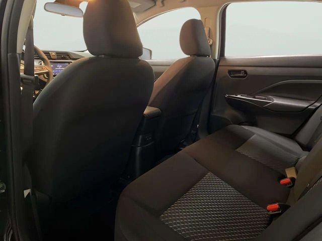 Used 2021 Nissan Versa S image 69