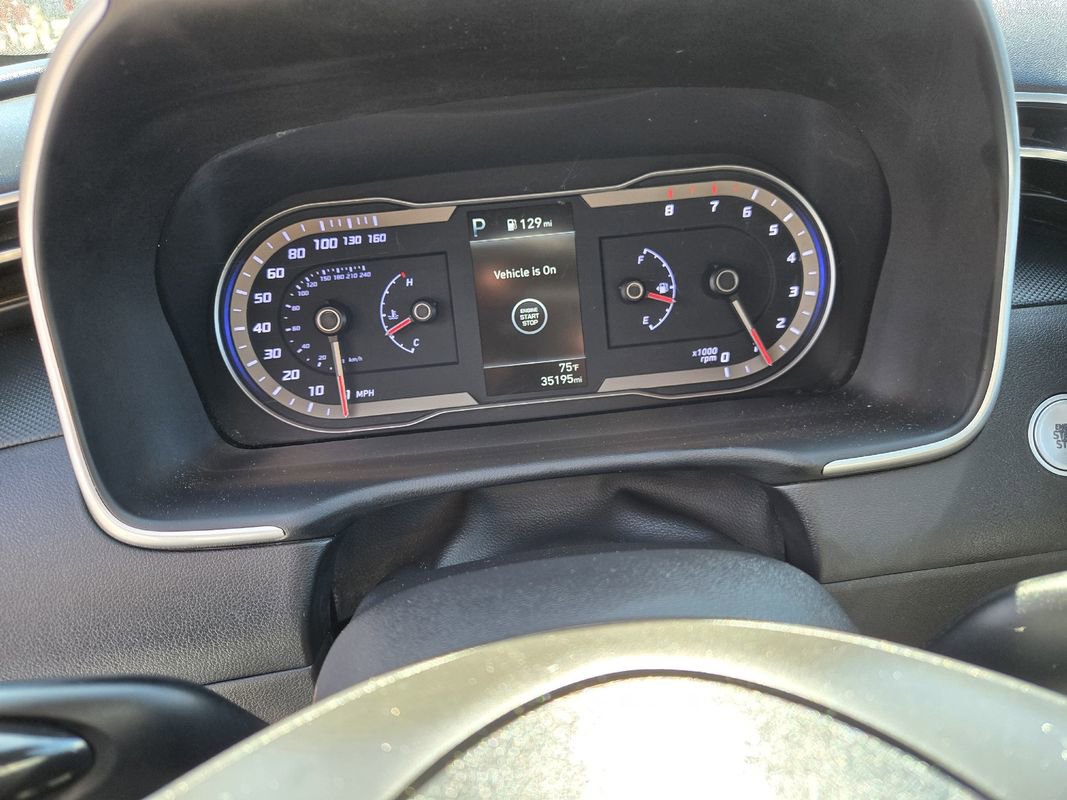 Used 2023 Hyundai Santa Cruz SEL AWD/4WD image 16