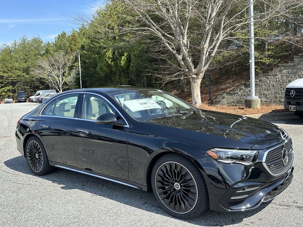 New 2026 Mercedes-Benz E 450 4MATIC Sedan image 2