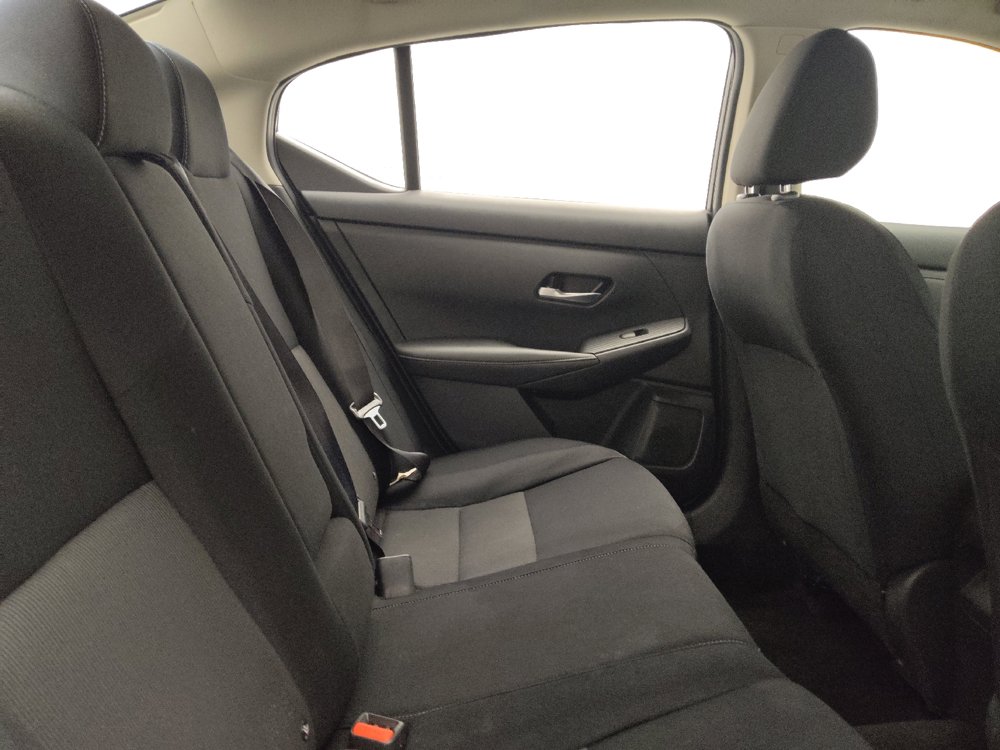 Used 2021 Nissan Sentra SV FWD image 19