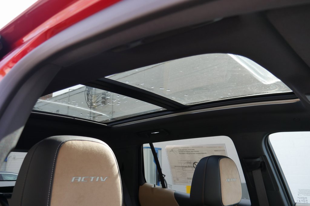 New 2026 Chevrolet Equinox ACTIV w/ Convenience Package III image 24