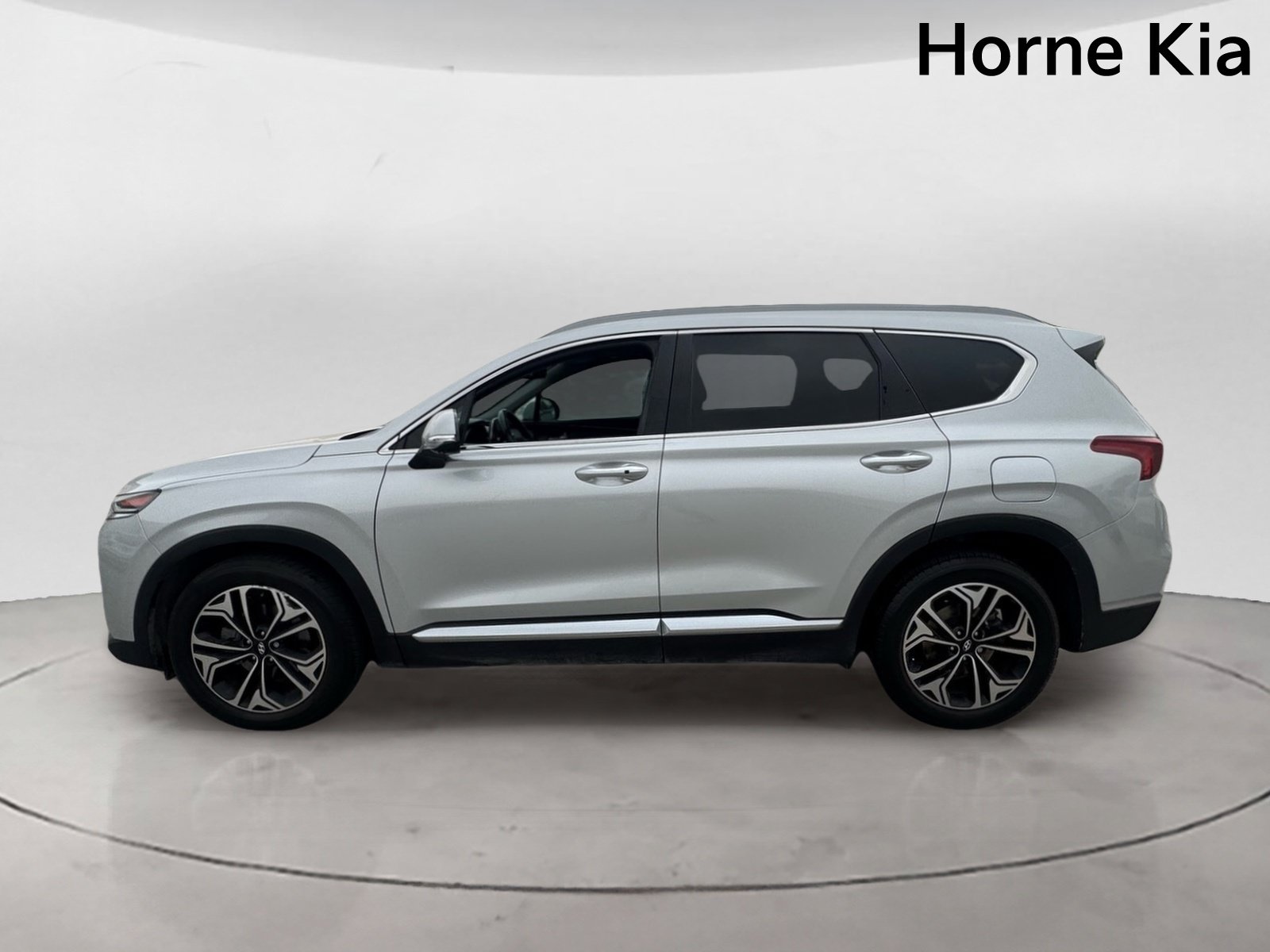 Used 2019 Hyundai Santa Fe FWD w/ Cargo Package image 6
