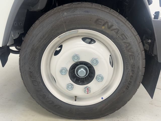 New 2025 Chevrolet Low Cab Forward image 25