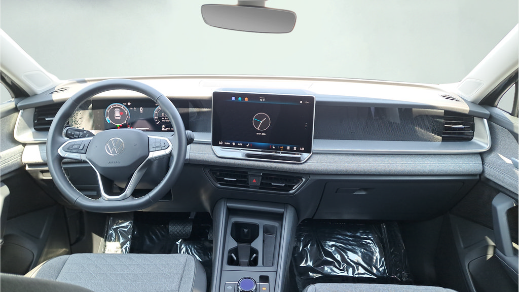 Used 2026 Volkswagen Tiguan S AWD/4WD image 17