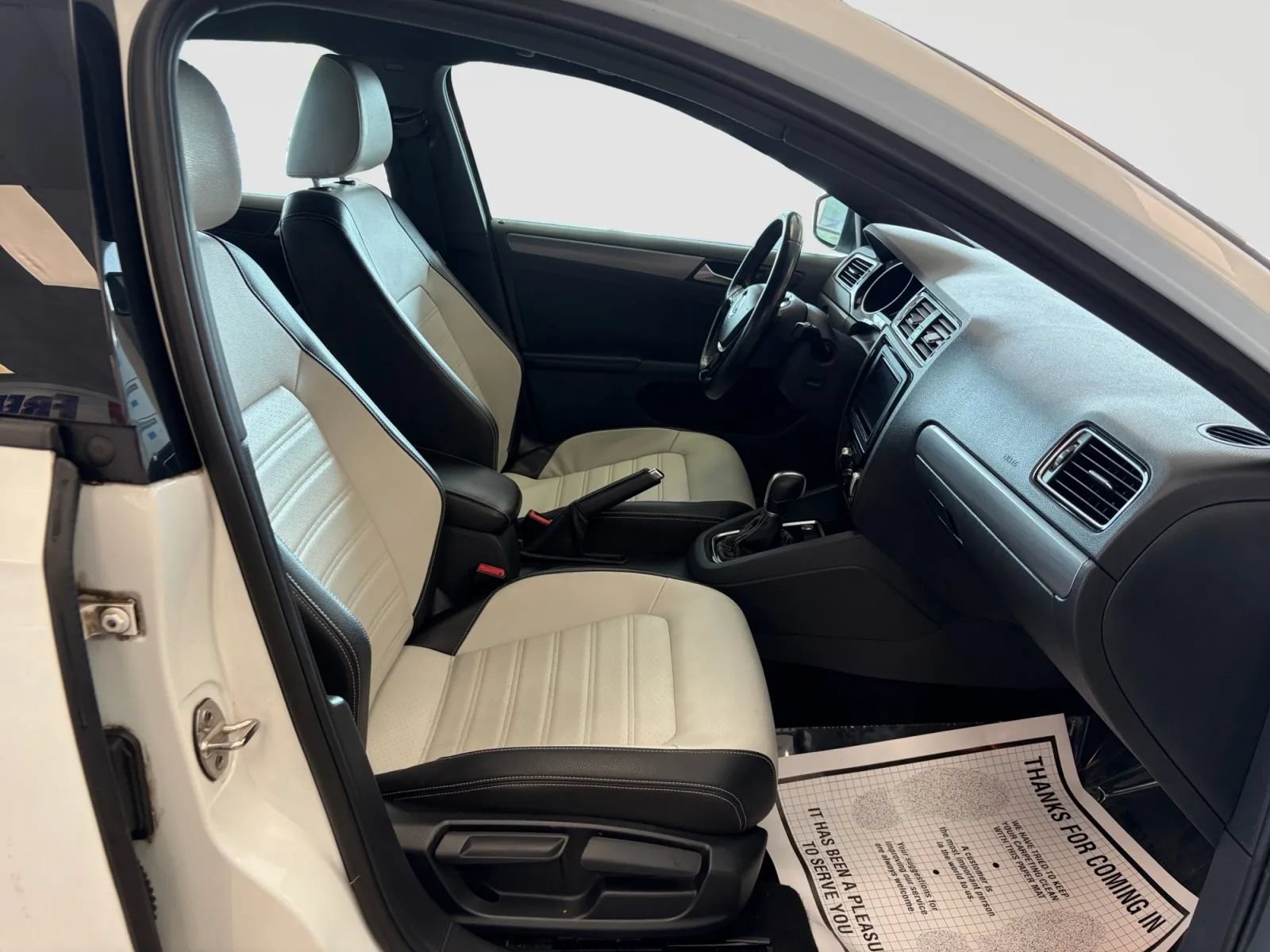 Used 2017 Volkswagen Jetta Sport FWD image 20