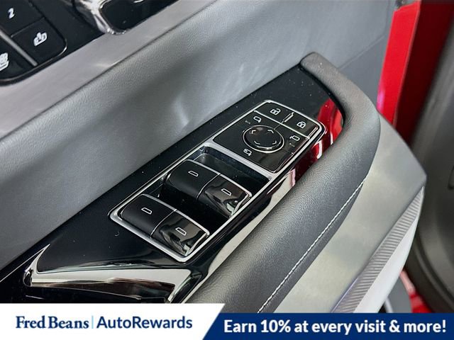 New 2026 Cadillac Vistiq Sport w/ LPO, Floor Liner Package image 18