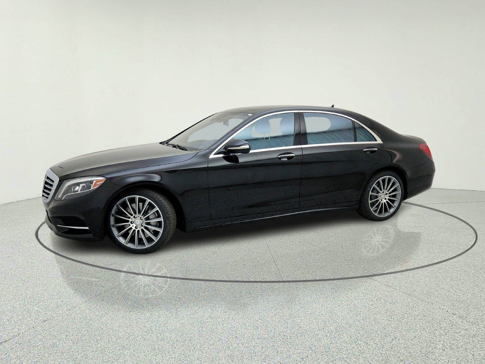 Used 2015 Mercedes-Benz S 550 4MATIC Sedan image 15