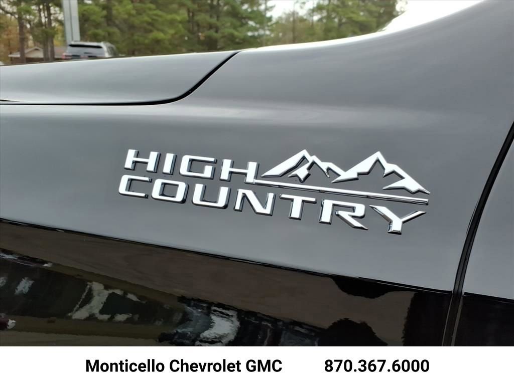 New 2026 Chevrolet Tahoe High Country AWD/4WD image 9