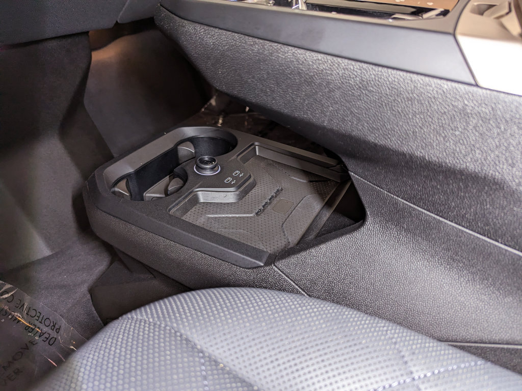 Certified 2024 BMW iX M60 AWD/4WD image 40