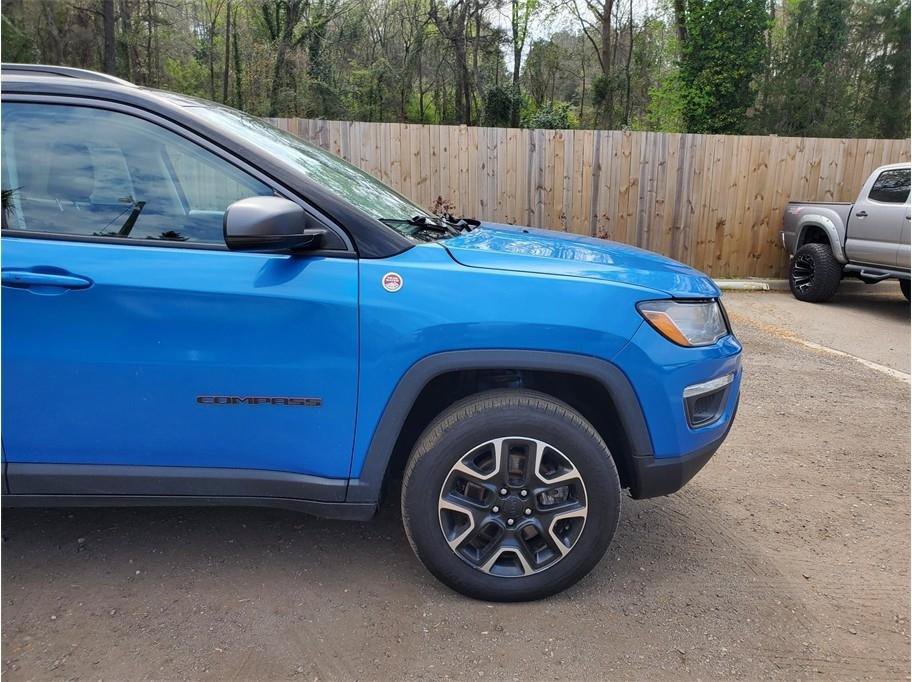 Used 2021 Jeep Compass Trailhawk AWD/4WD image 11