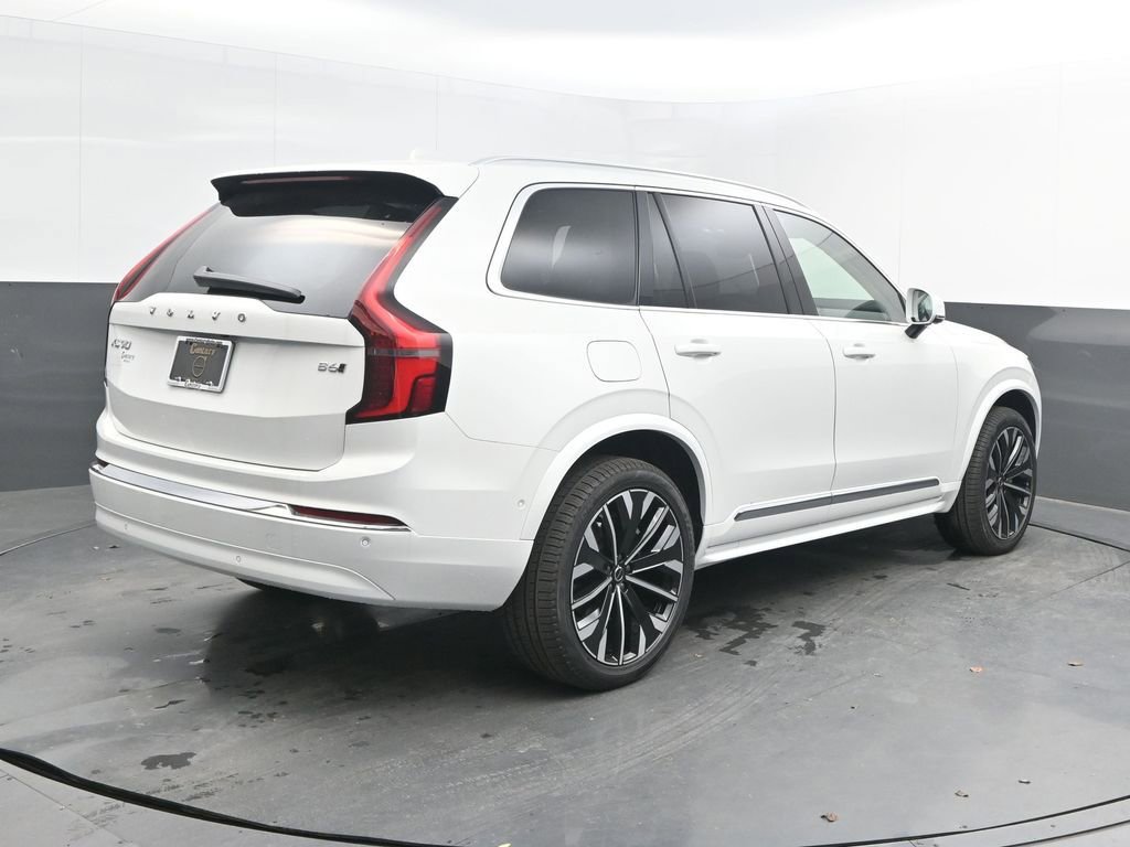 New 2026 Volvo XC90 B6 Ultra w/ Protection Package image 7