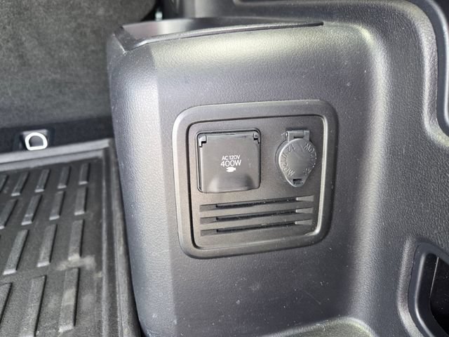 Used 2022 Toyota 4Runner SR5 RWD image 10