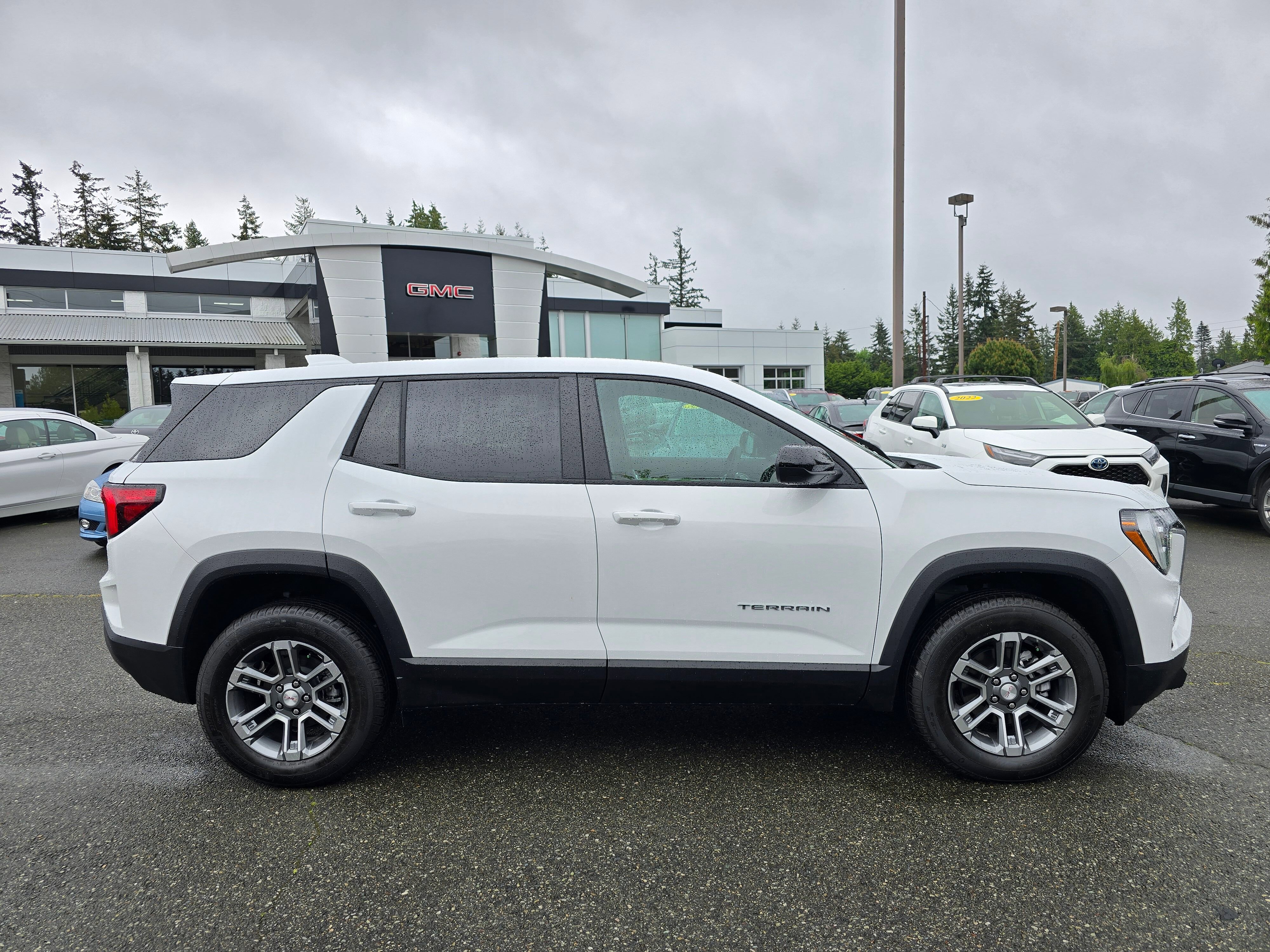 New 2025 GMC Terrain Elevation image 8