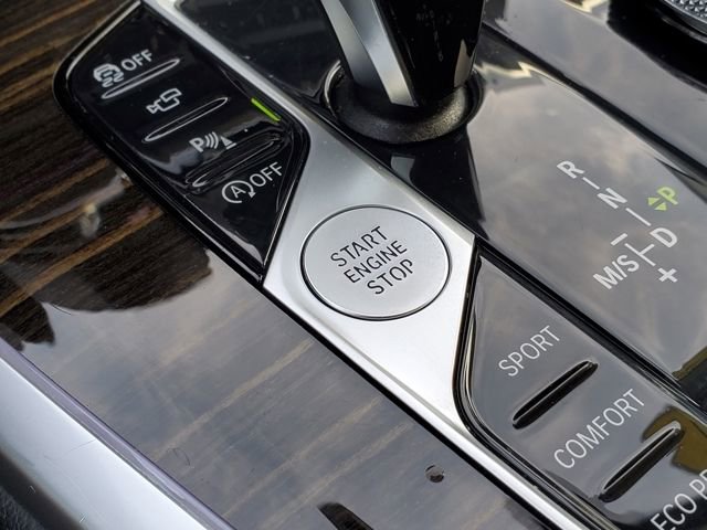 Used 2020 BMW X7 xDrive40i w/ Premium Package image 24