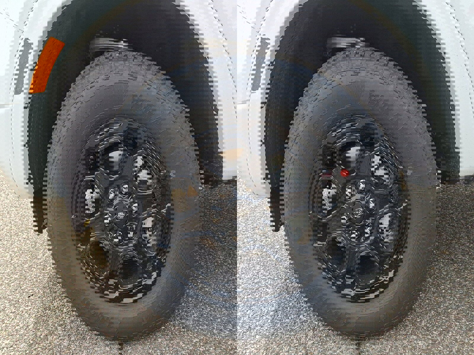 New 2025 Ford Ranger XLT w/ Equipment Group 301A High image 18