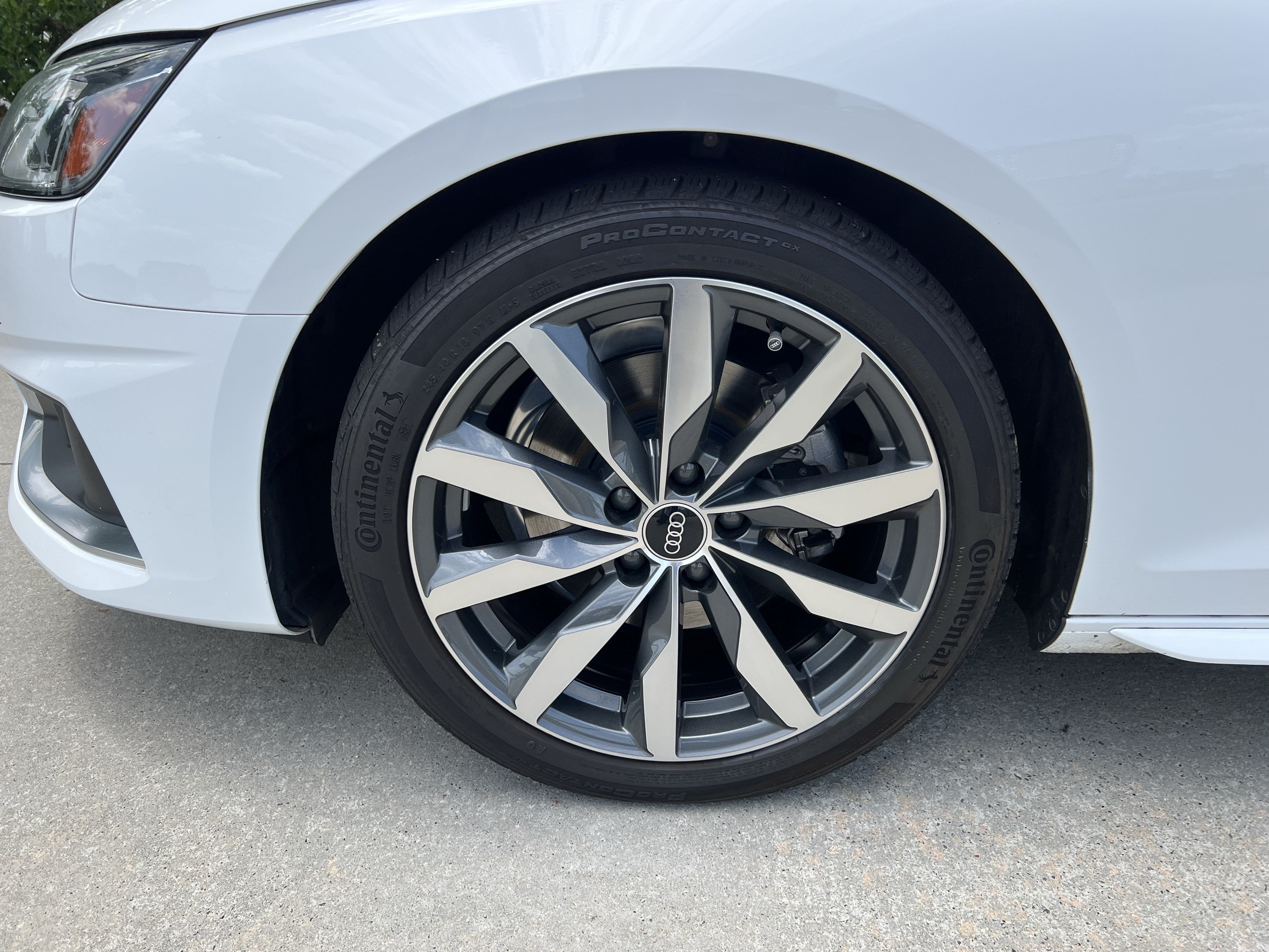 Used 2021 Audi A4 2.0T Premium Plus w/ Premium Plus Package AWD/4WD image 13