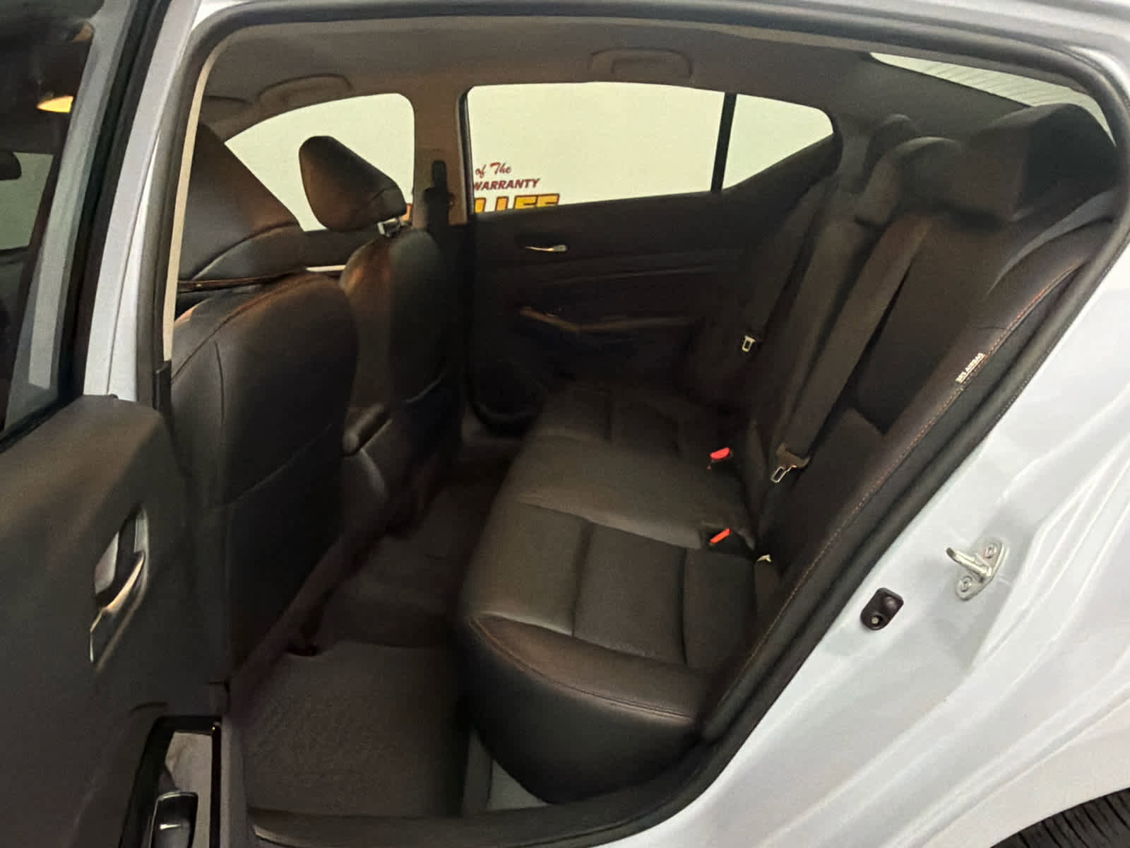 Used 2023 Nissan Altima 2.5 SR FWD image 15