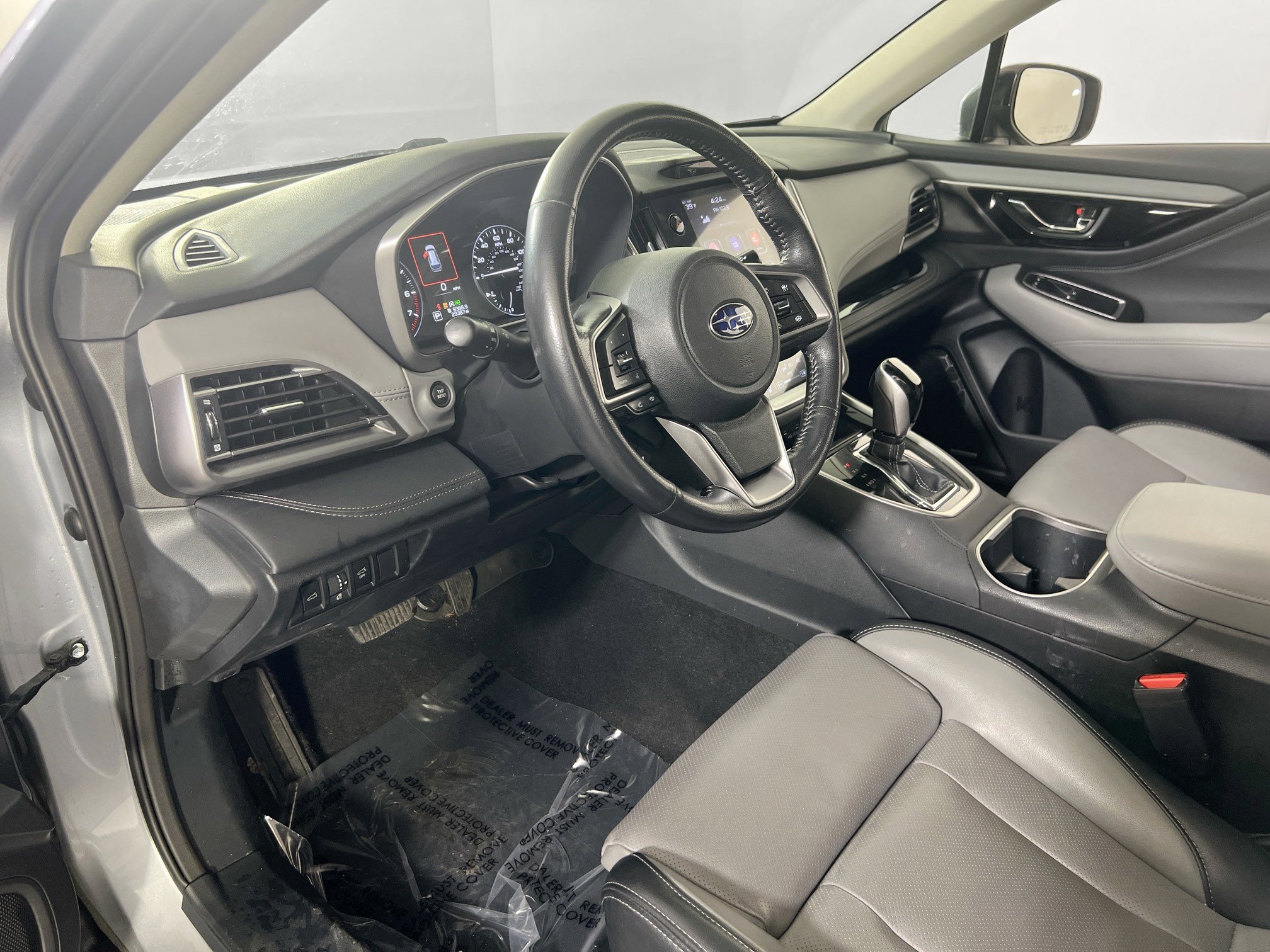 Used 2022 Subaru Outback Limited XT image 9