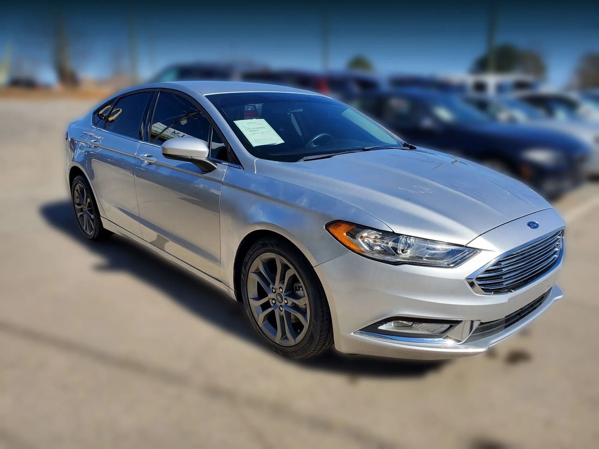Used 2017 Ford Fusion SE w/ Equipment Group 201A image 18