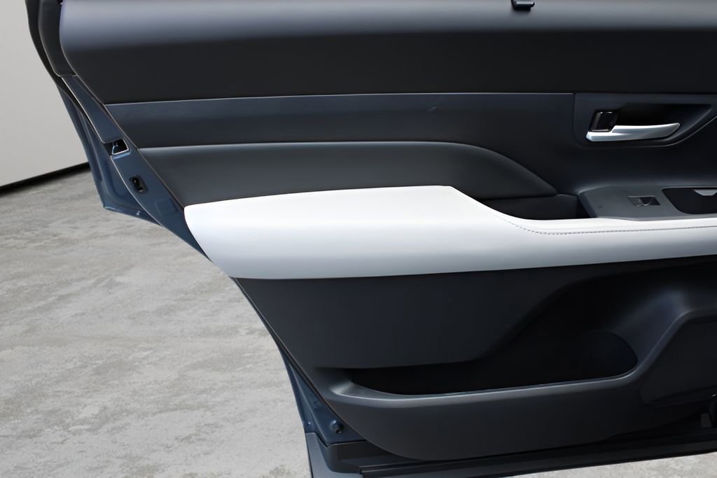 Certified 2026 Toyota Grand Highlander Platinum image 20