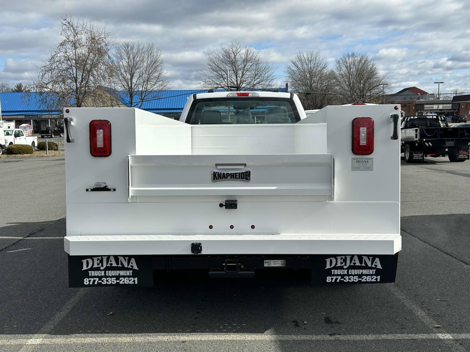 New 2024 Ford F350 XL w/ XL Chrome Package RWD image 3