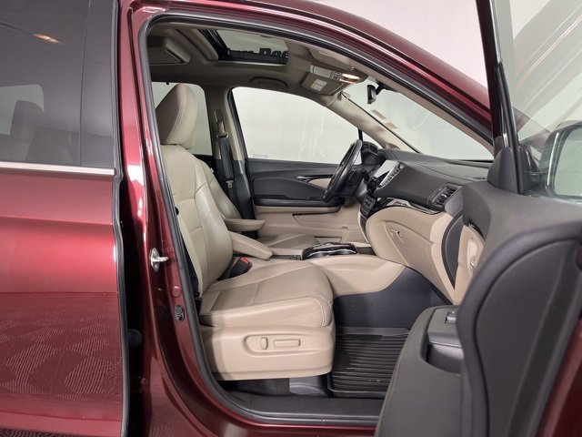Used 2019 Honda Pilot Touring image 33