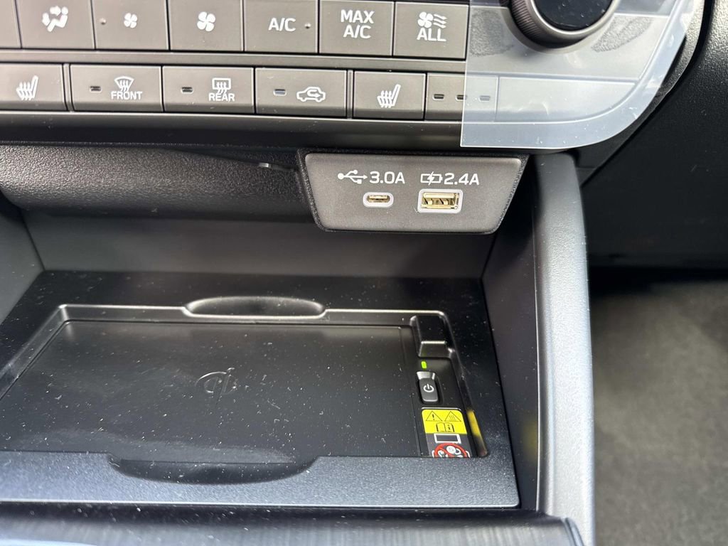 New 2026 Subaru Outback Limited image 32