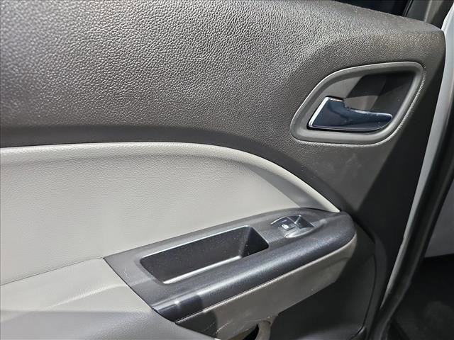 Used 2017 Chevrolet Colorado LT image 12