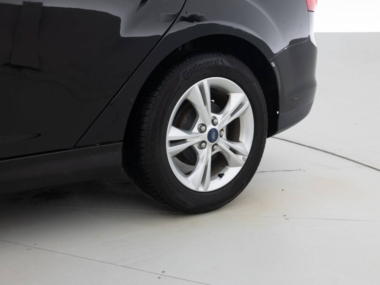 Used 2013 Ford Focus SE FWD image 20