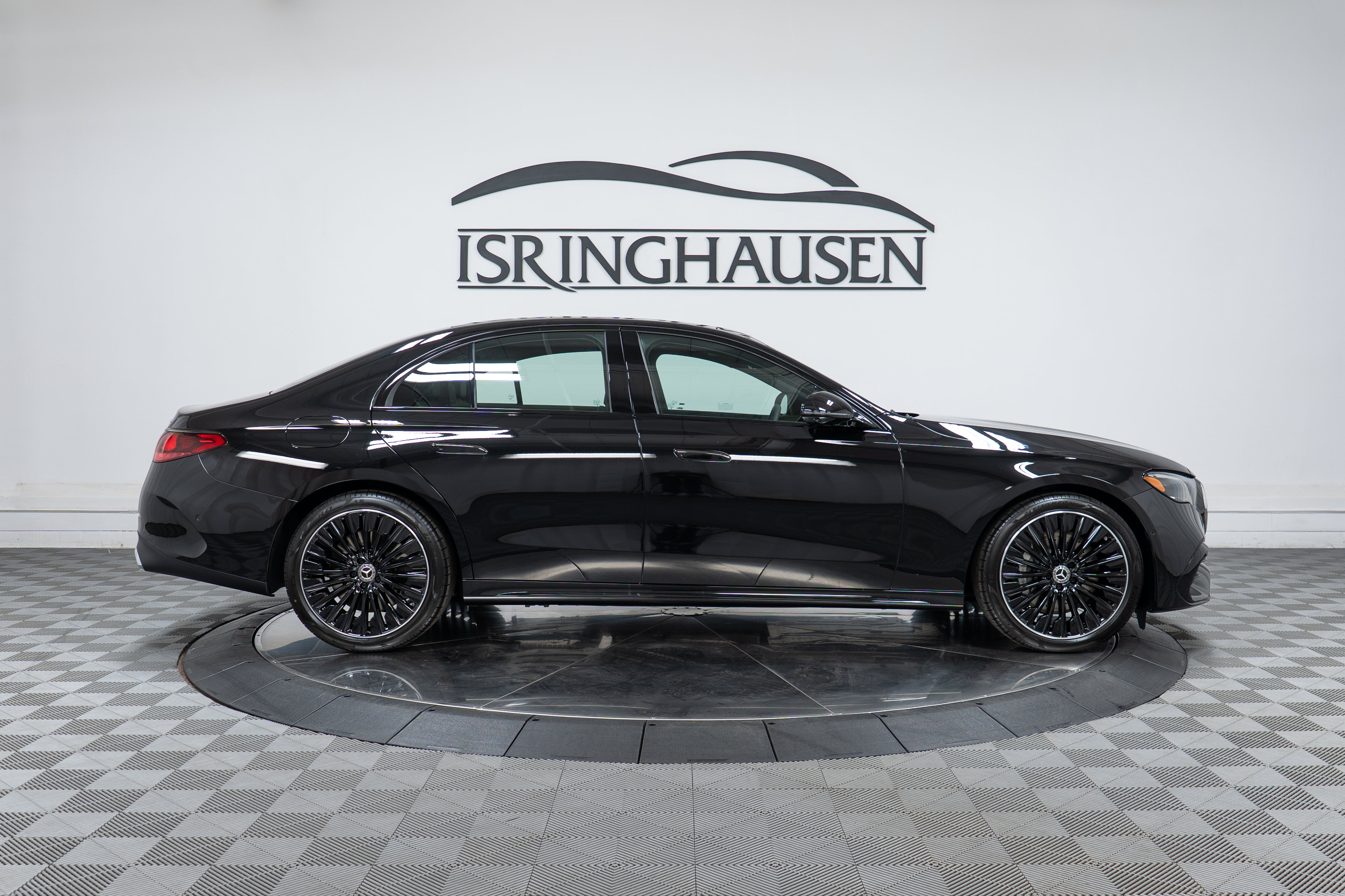 New 2027 Mercedes-Benz E 450 4MATIC Sedan image 4