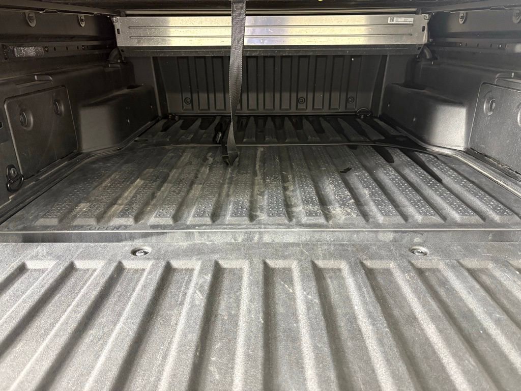 Used 2025 Hyundai Santa Cruz Limited image 40