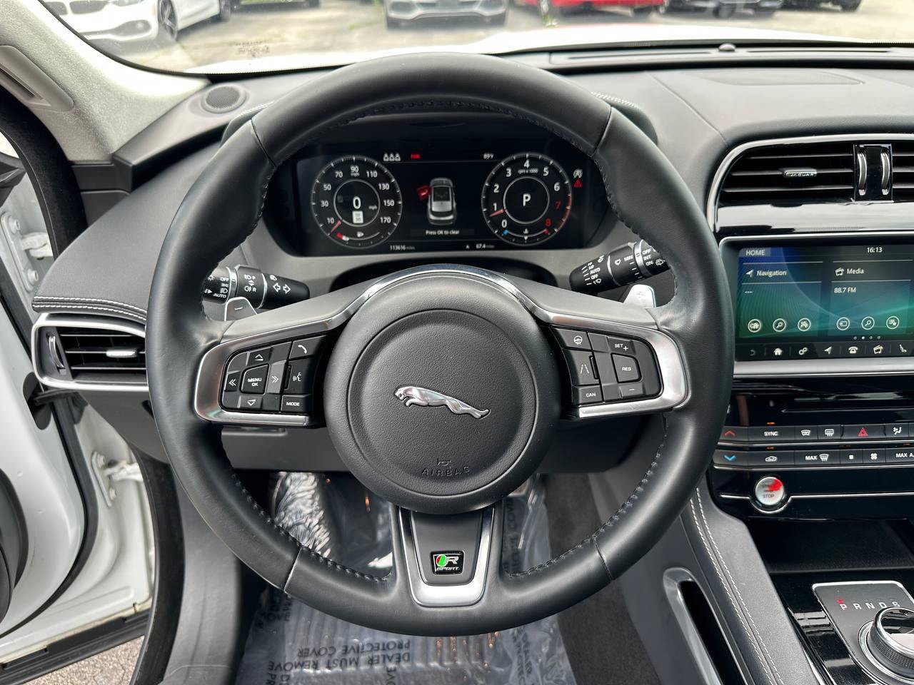 Used 2019 Jaguar F-PACE R-Sport AWD/4WD image 41