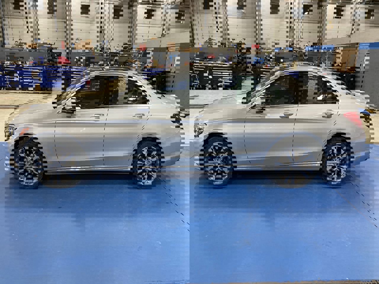 Used 2017 Mercedes-Benz C 300 4MATIC Sedan image 4