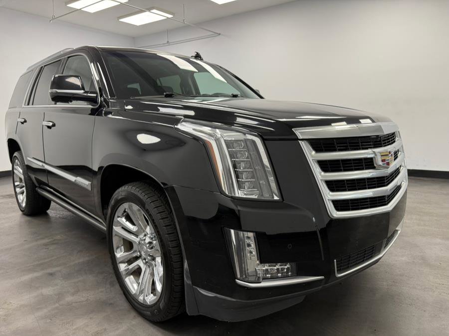 Used 2015 Cadillac Escalade Premium image 11