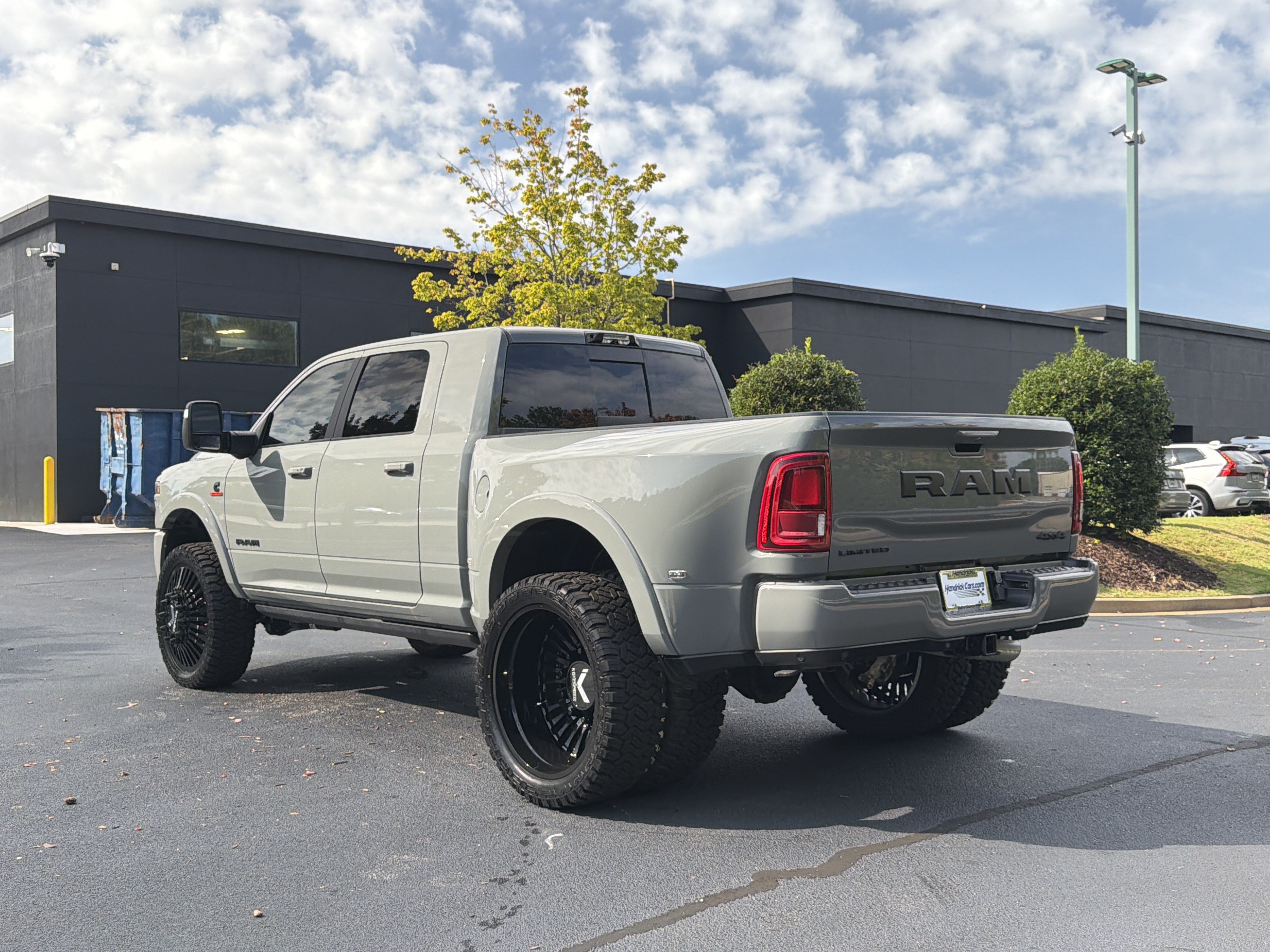 Used 2026 RAM 3500 Limited AWD/4WD image 16