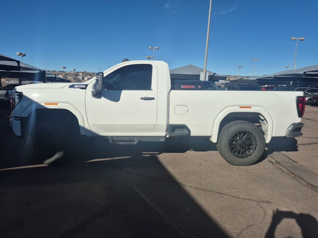 Used 2024 GMC Sierra 2500 Pro w/ Convenience Package image 5