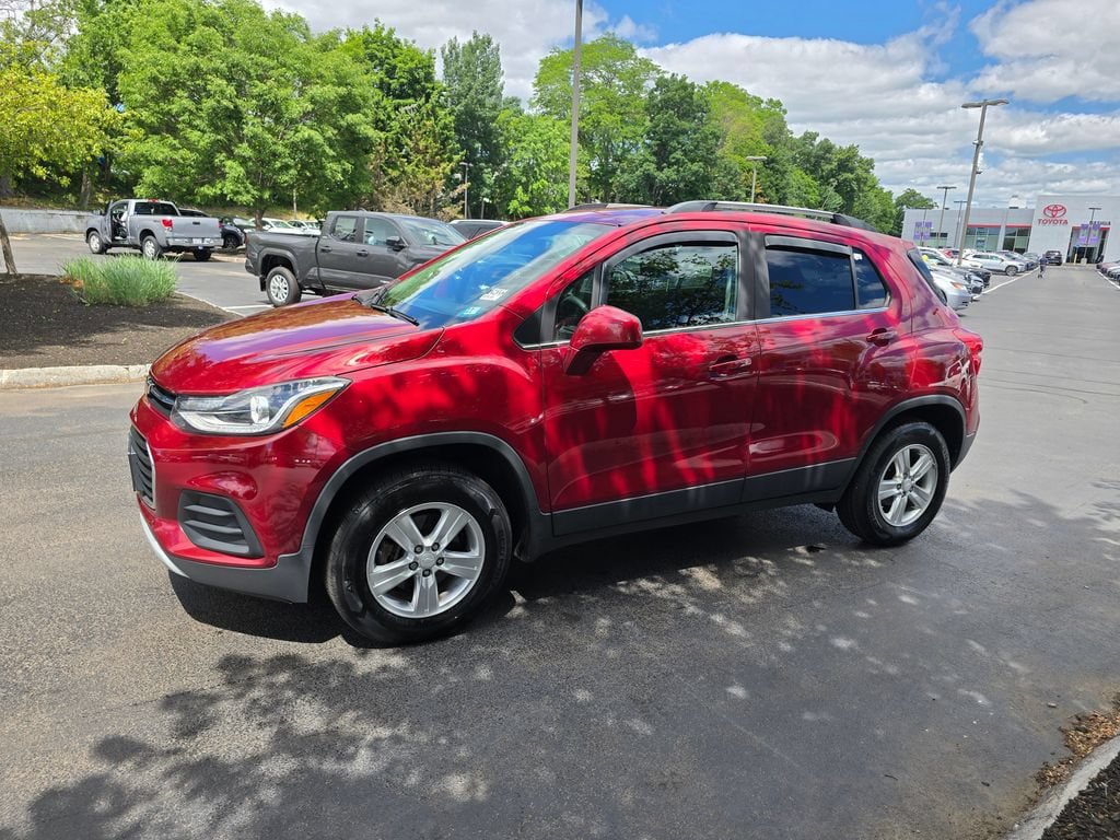 Used 2018 Chevrolet Trax LT AWD/4WD image 3
