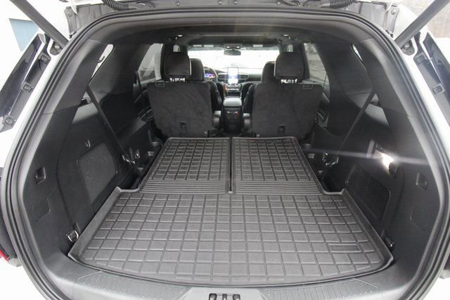 Used 2022 Ford Explorer ST w/ Equipment Group 401A image 16